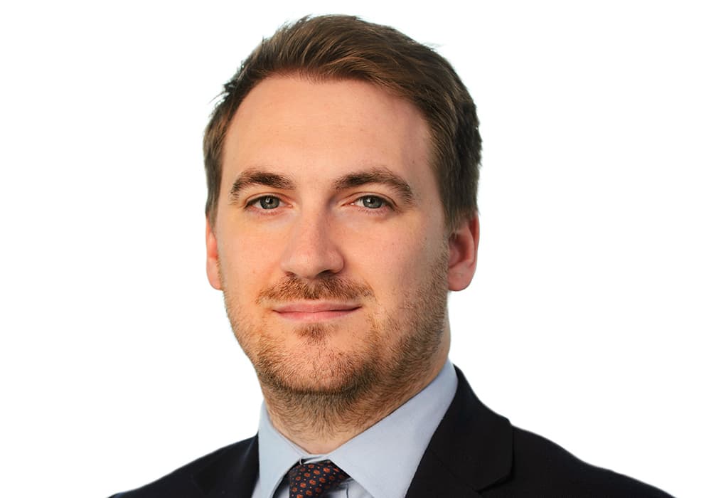 Storey_Thomas_3861_white_web